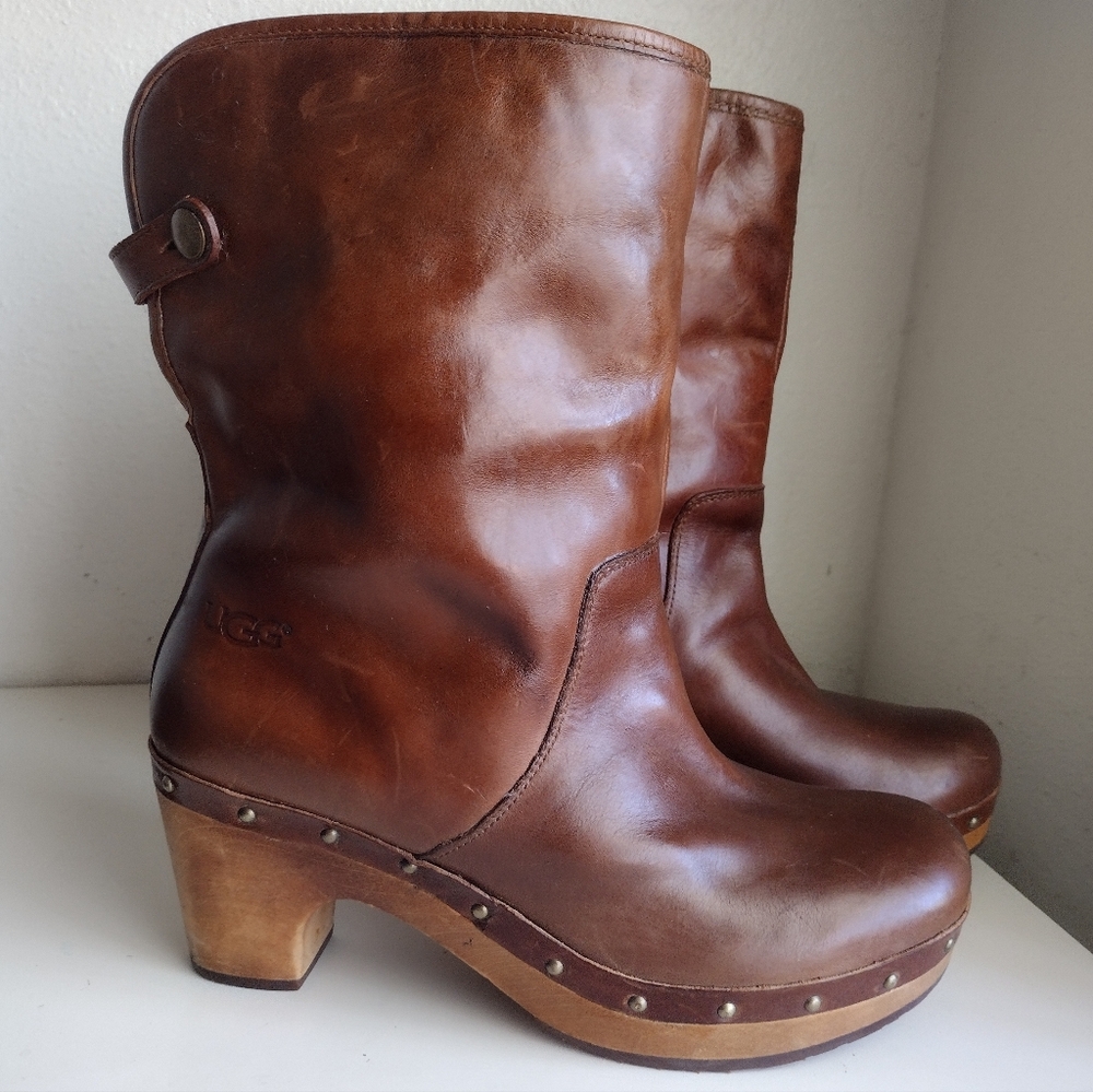 UGG Australia Lynnea brown leather clog boots